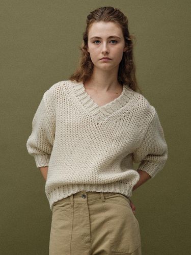 Wide V-neck Sweater - NOTHING WRITTEN - Modalova