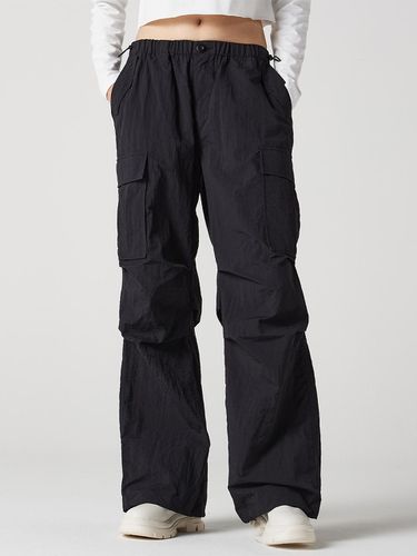 Nylon cargo para suit pants black - Awesomestudio - Modalova