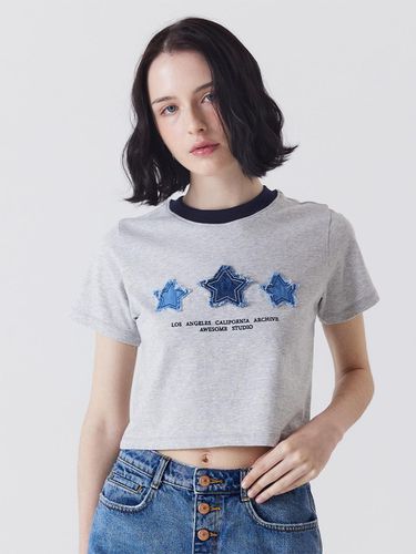 Star denim patch cropped short-sleeved T-shirt - Awesomestudio - Modalova