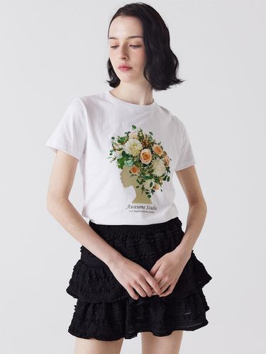 Flower hair short-sleeved T-shirt white - Awesomestudio - Modalova