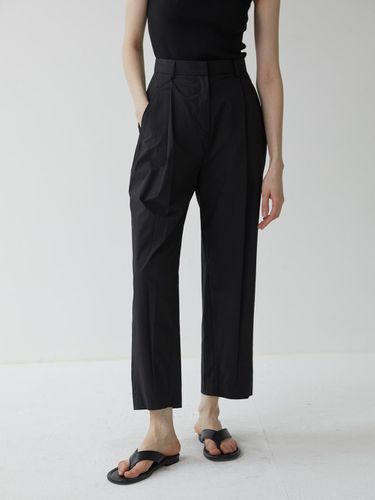 Ready Seersucker baggy pants black - MOMET - Modalova