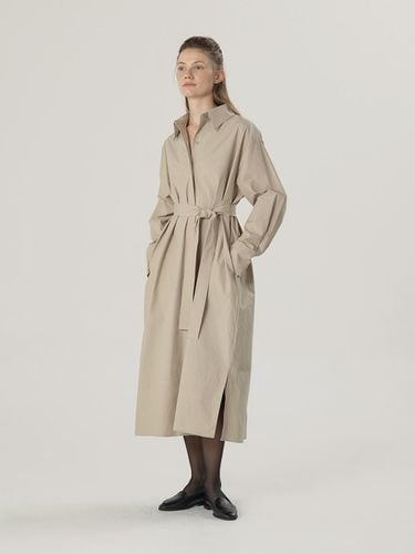 Belt Shirt Maxi dress Beige - MOMET - Modalova