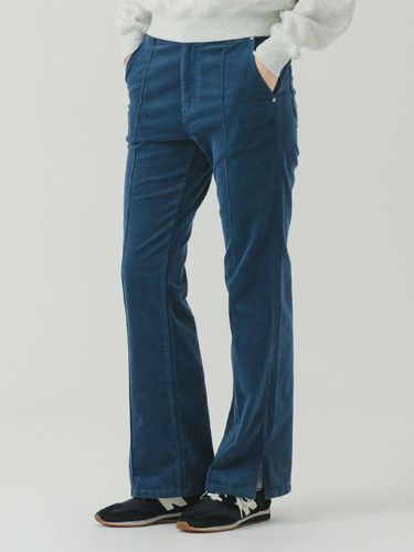 FLARE FIT Corduroy Pants Sky Blue - Wrangler - Modalova