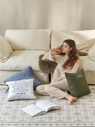 Cozy lettering cushion cover - DECOVIEW - Modalova