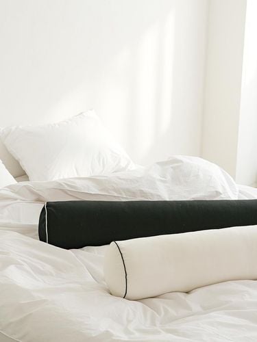 Hotel-style piping long cushion and body pillow - DECOVIEW - Modalova