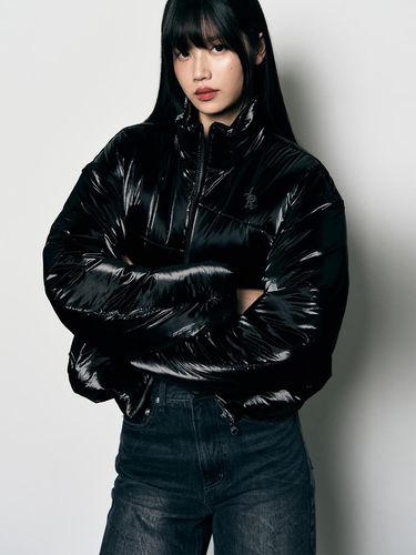 Cropped puffer jacket with cropped stitches [GLOSS - leathery - Modalova