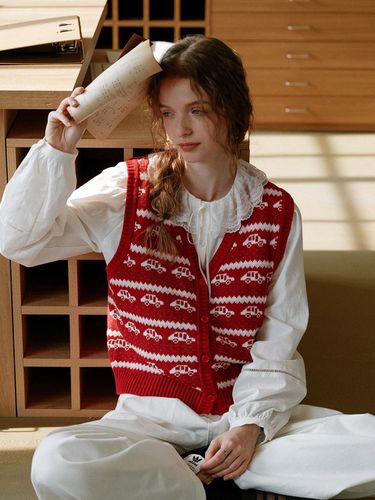 Cest_Holiday red pattern vest - Cest Moidew - Modalova