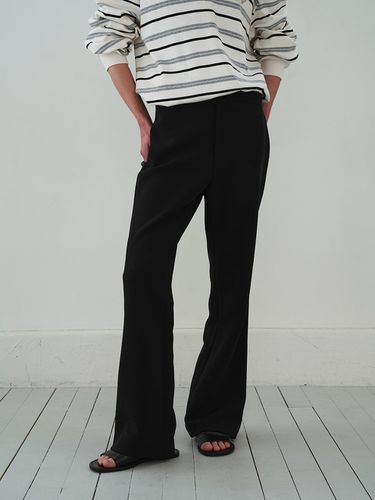 Flare cigarette pants (Black) - OTHERS - Modalova