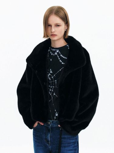 Half Coat (Black) - YUNSE - Modalova