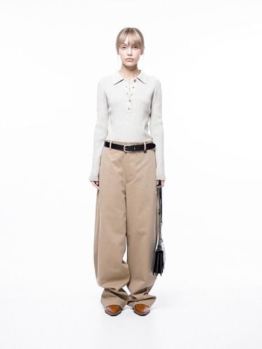 Side Tuck Wide Cotton Slacks - Beige / M243PT04BEW - Chance’s noi for Women - Modalova