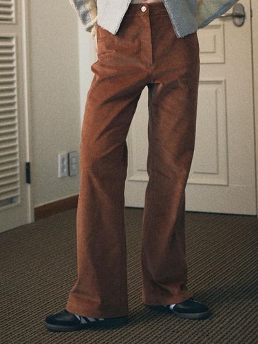 Bailey Corduroy BootCut Pants [] - Majo Factory - Modalova