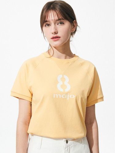 Eight Stencil Logo T-shirt [Yellow] - Majo Factory - Modalova