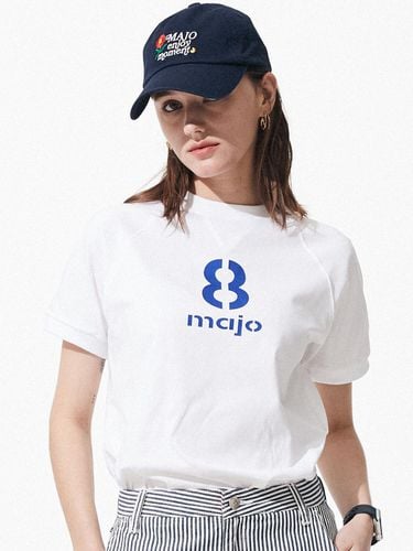 Eight Stencil Logo T-shirt [White] - Majo Factory - Modalova