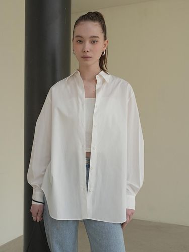 Sleeve Pintuck Point Shirt White - UIJI - Modalova