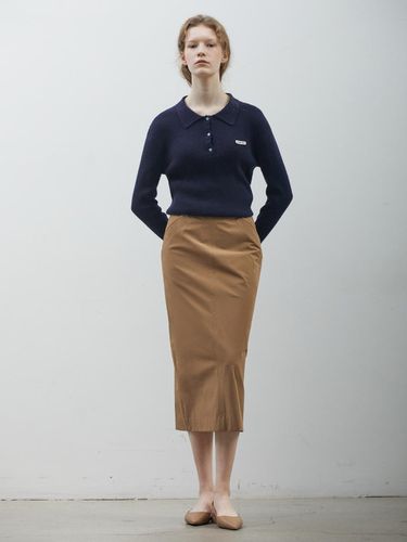 FW NOBAND H-LINE MIDI SKIRT (BROWN) - EVOKE ERA - Modalova