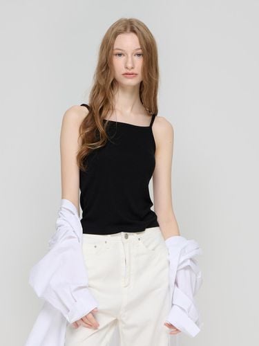 Ribbed Layered Sleeveless Top (Black) - CARGOBROS - Modalova