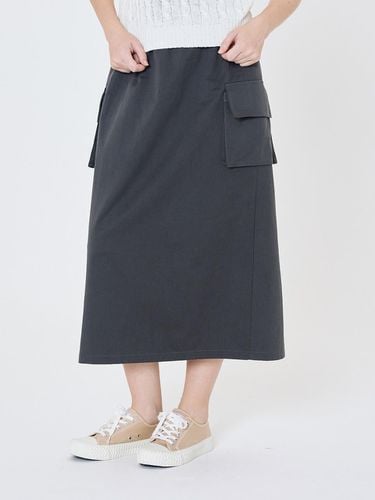 String cargo long skirt (charcoal) - CARGOBROS - Modalova