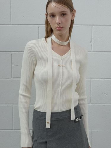 V-Neck Ribbed Slim Fit Knit Set [Ivory] - TMAKER - Modalova