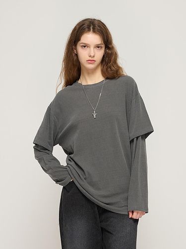 Pigment Layered Long Sleeve T-shirt () - CARGOBROS - Modalova