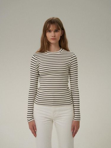 Elicia Striped T shirt [Ivory] - MUARMUS - Modalova