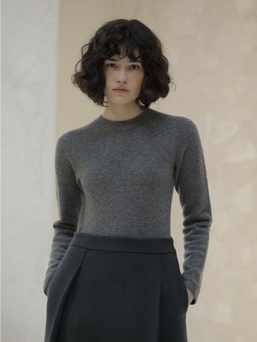 Whole Garment Basic Knit (Grey) - NOMINATE - Modalova