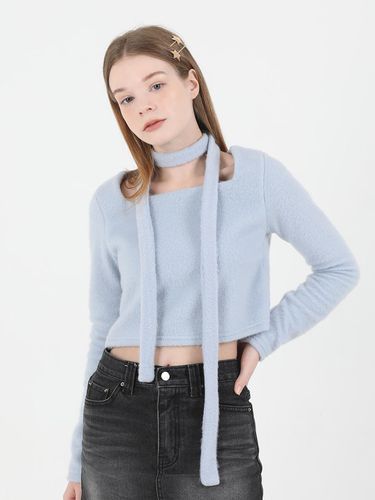 Square Neck Fur Knit T shirt Muffler Set (SkyBlue) - CATTLINE - Modalova