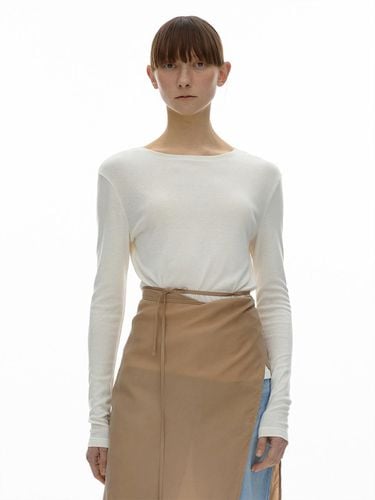 TENCEL LONG SLEEVE T SHIRT_IVORY - septim - Modalova