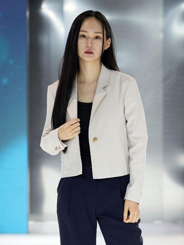 SHORT BLAZER JACKET (shorts blazer jacket) - ILLUSELLE - Modalova