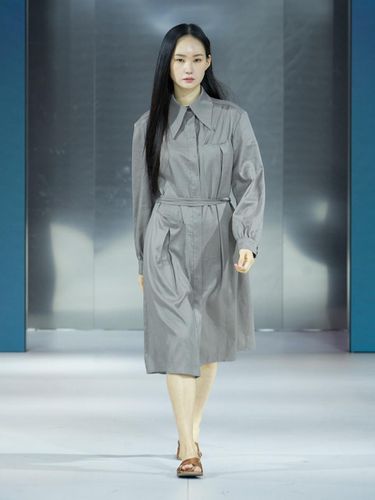 PORKET LONG SHIRT DRESS (Pocket Long Shirt Dress) - ILLUSELLE - Modalova