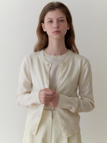 Pea wool cardigan (ivory) - RE_L - Modalova