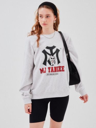 MJ Yankee Sweatshirt 2color - more jude - Modalova