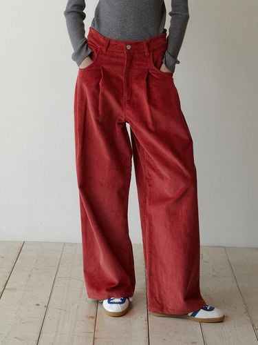 Corduroy Wide Pants (Brick Red) - GREENBUTTER - Modalova