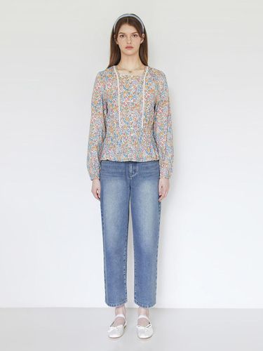 Unique Combination Flower Blouse_T246MBL141W - Thursday Island - Modalova