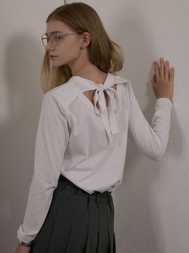 Ilrucell] Back ribbon blouse white ILS24FABL001WH - ILLUSELLE - Modalova