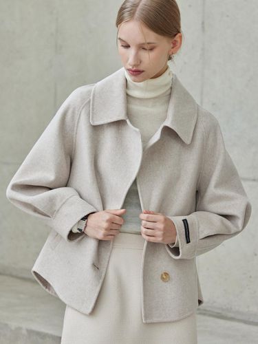 Cashmere Handmade Half Coat_Light Beige - hyyk - Modalova