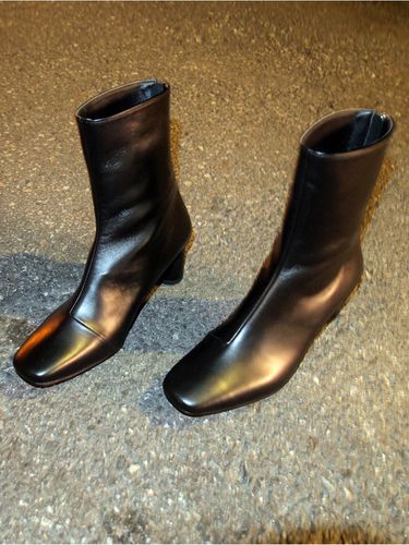 Middle Heel Boots_black - ATTITUDE;L - Modalova