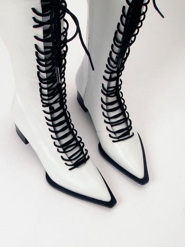 DOE Boots_white - ATTITUDE;L - Modalova