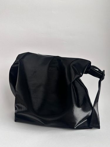 Big Poki Bag _ Black - FEBRU - Modalova