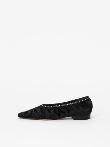 Brigitte Studded Flats in SILK - CHAUSSURE LAPIN - Modalova