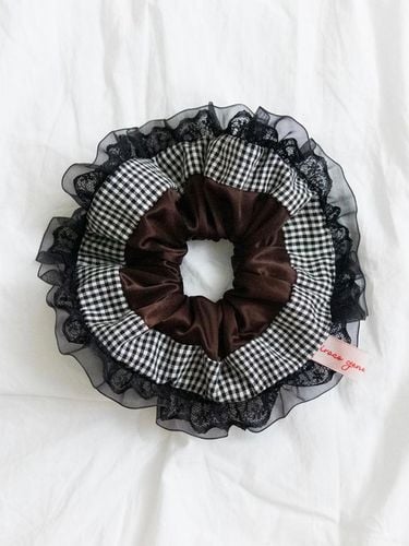 Check lace scrunchie_ brown & black - iroco - Modalova