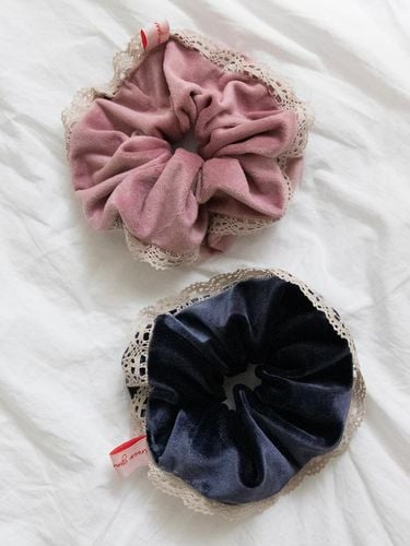 Velvet lace scrunchie (2colors) - iroco - Modalova