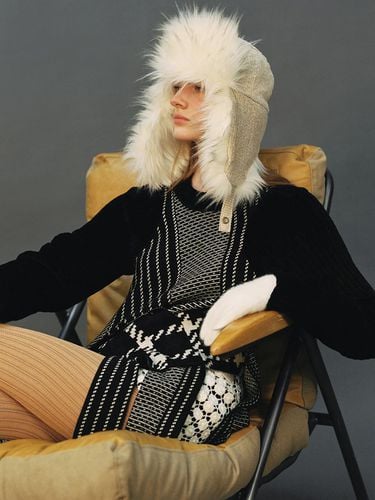 FUR TRAPPER HAT_White - AWESOME NEEDS - Modalova