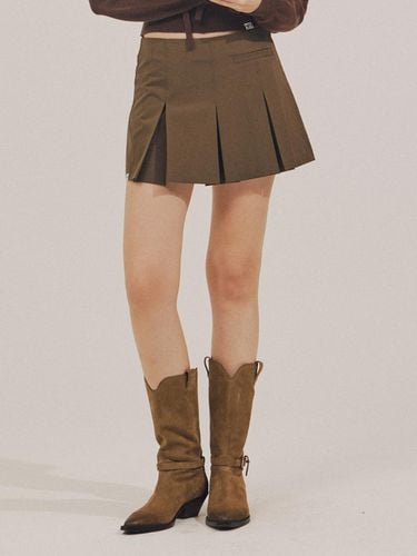 Corrugated short culottes [KHAKI] - DELICCENT - Modalova