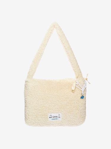 Witty Fur Shoulder Bag_85804SH (2color) - my shell - Modalova