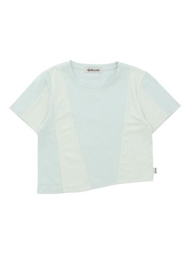 Pin Tuck Line T-Shirt [MINT] - DELICCENT - Modalova