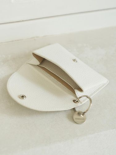 Sofie Card Case White - KINDERSALMON - Modalova