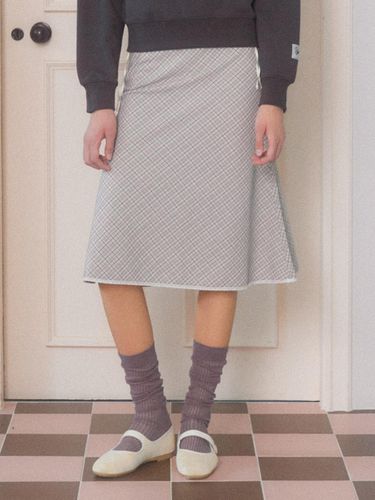 Some Check Skirt [LIGHT GRAY] - DELICCENT - Modalova