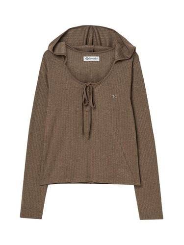 Punching button Hooded Top [BROWN] - DELICCENT - Modalova