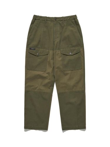 Front Pocket Cargo Pants (KHAKI) - HELEMENT - Modalova