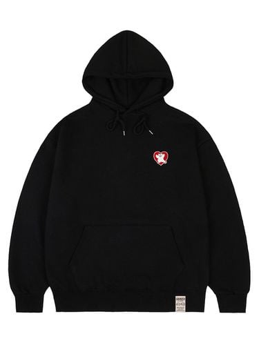 UNISEX] Bear Heart Embroidered Hoodie_Black/Red - GRAVER - Modalova